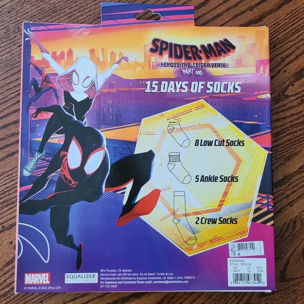 👀50% OFF - NWT‼️HYP Spider-Man 15 Days of Socks Advent Calendar